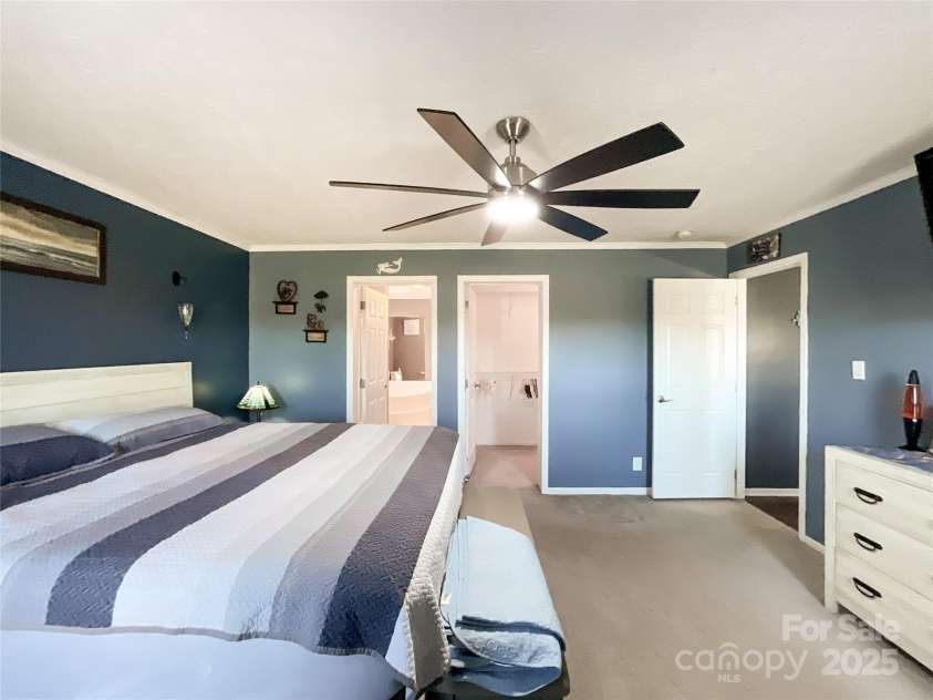 2800 Garden Glen Court, Monroe, NC 28112.  MLS# CAR4318311, YatesRealty ID 19605. 