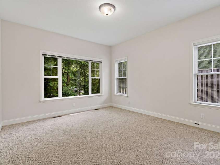 1 Teresa Way, Black Mountain, NC 28711.  MLS# CAR4266378, YatesRealty ID 19606. 