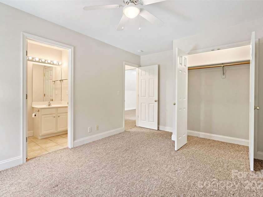 1 Teresa Way, Black Mountain, NC 28711.  MLS# CAR4266378, YatesRealty ID 19606. 