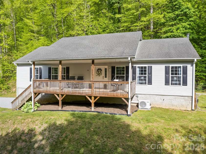 114 Cool Water Trail, Sylva, NC 28779.  MLS# CAR4379266, YatesRealty ID 19608. 