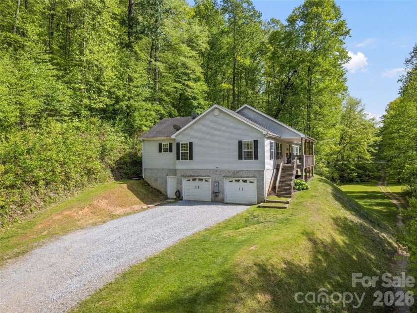 114 Cool Water Trail, Sylva, NC 28779.  MLS# CAR4379266, YatesRealty ID 19608. 