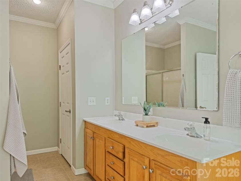 114 Cool Water Trail, Sylva, NC 28779.  MLS# CAR4379266, YatesRealty ID 19608. 
