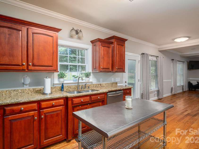 741 Sunridge Drive, Lincolnton, NC 28092.  MLS# CAR4305136, YatesRealty ID 1961. 