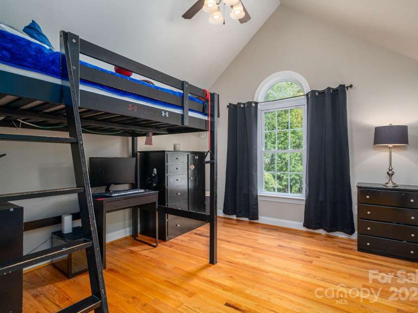741 Sunridge Drive, Lincolnton, NC 28092.  MLS# CAR4305136, YatesRealty ID 1961. 