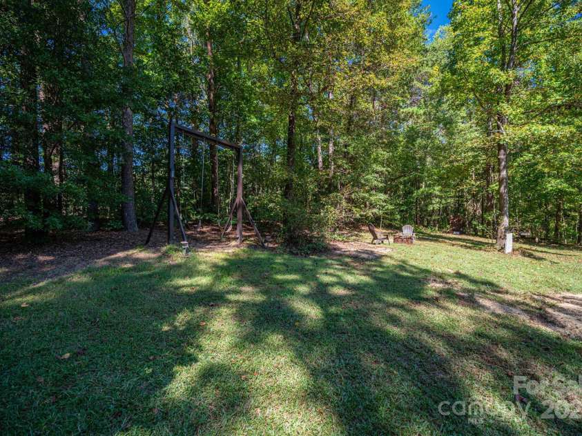 741 Sunridge Drive, Lincolnton, NC 28092.  MLS# CAR4305136, YatesRealty ID 1961. 