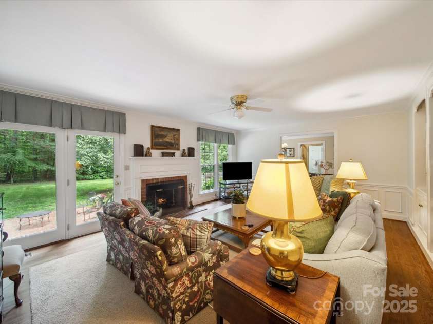 1518 Appaloosa Way, Gastonia, NC 28056.  MLS# CAR4265252, YatesRealty ID 19610. 