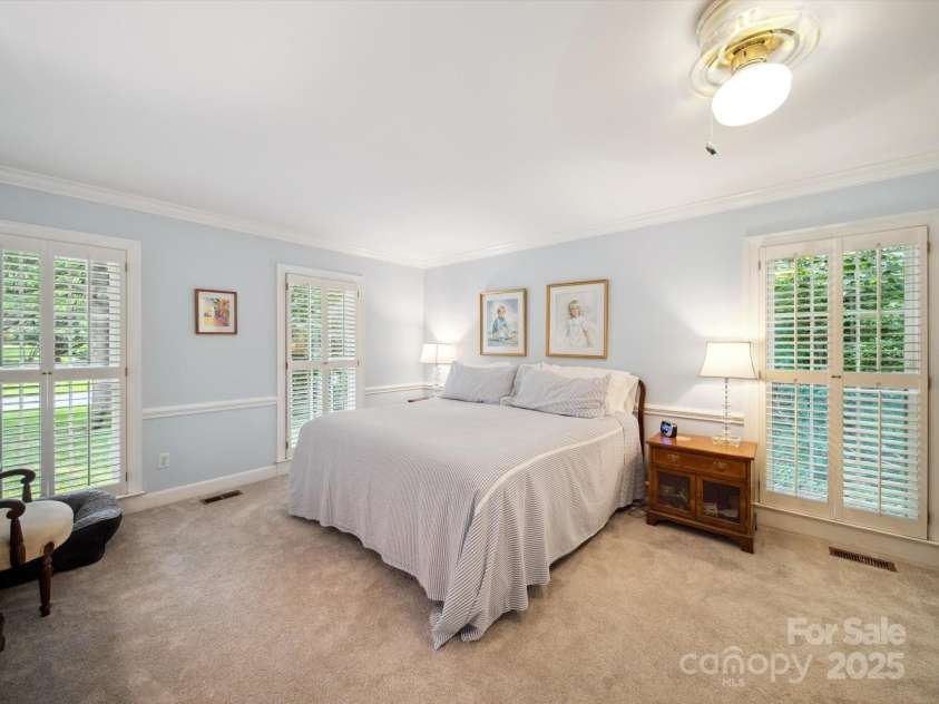 1518 Appaloosa Way, Gastonia, NC 28056.  MLS# CAR4265252, YatesRealty ID 19610. 
