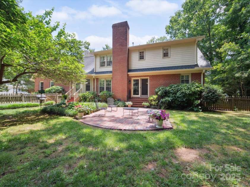 1518 Appaloosa Way, Gastonia, NC 28056.  MLS# CAR4265252, YatesRealty ID 19610. 