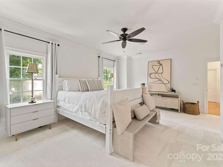 901 Hartford Avenue, Charlotte, NC 28209.  MLS# CAR4267202, YatesRealty ID 19612. 