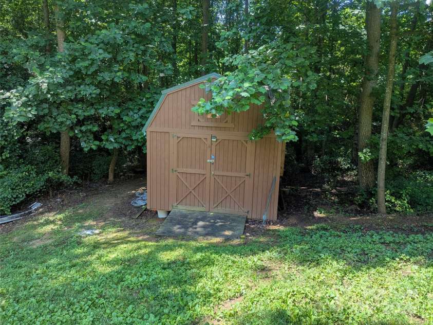 5077 Edney Court, Granite Falls, NC 28630.  MLS# CAR4269277, YatesRealty ID 19613. 