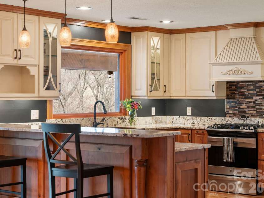 98 Scarlett Drive, Pisgah Forest, NC 28768.  MLS# CAR4360950, YatesRealty ID 19613. 