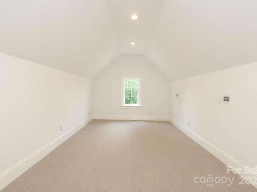 3119 Knowlton Lane, Charlotte, NC 28205.  MLS# CAR4297838, YatesRealty ID 19616. Bedroom or bonus space