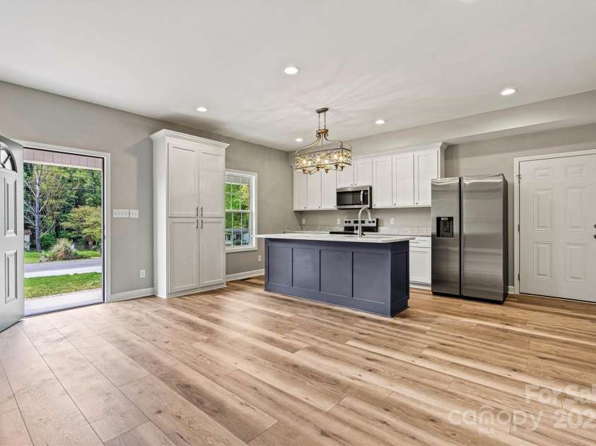 102 Kerda Street, Taylorsville, NC 28681.  MLS# CAR4244312, YatesRealty ID 19617. Focused Front Entry View