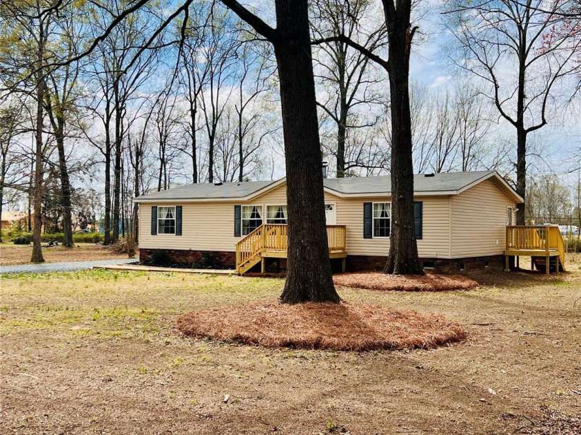 5413 Bethel Lane, Monroe, NC 28110.  MLS# CAR4356516, YatesRealty ID 19617. 