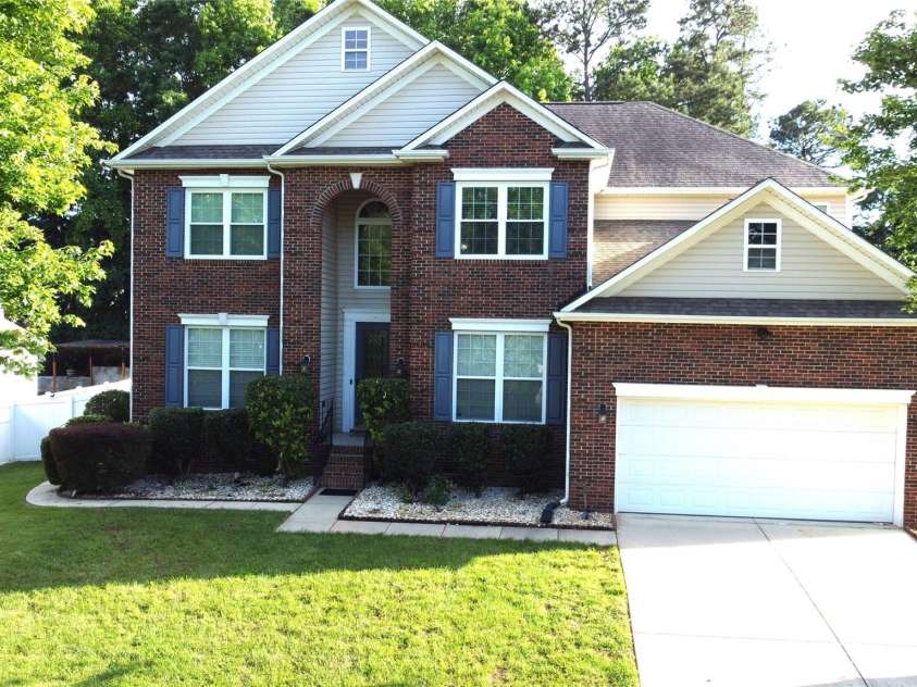 14615 Bridle Trace Lane, Pineville, NC 28134.  MLS# CAR4259188, YatesRealty ID 19618. 