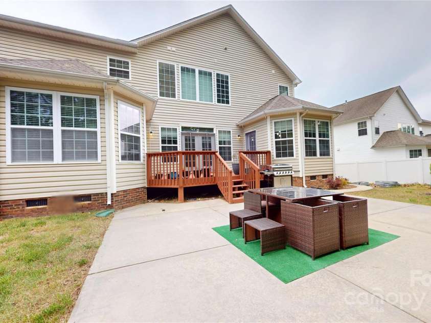 14615 Bridle Trace Lane, Pineville, NC 28134.  MLS# CAR4259188, YatesRealty ID 19618. 