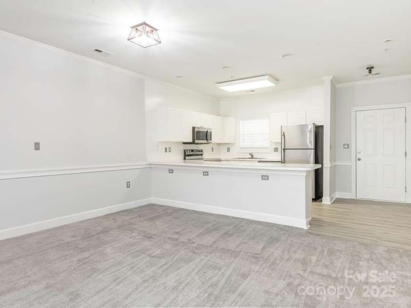 8747 Coralbell Lane, Charlotte, NC 28213.  MLS# CAR4258950, YatesRealty ID 19619. 