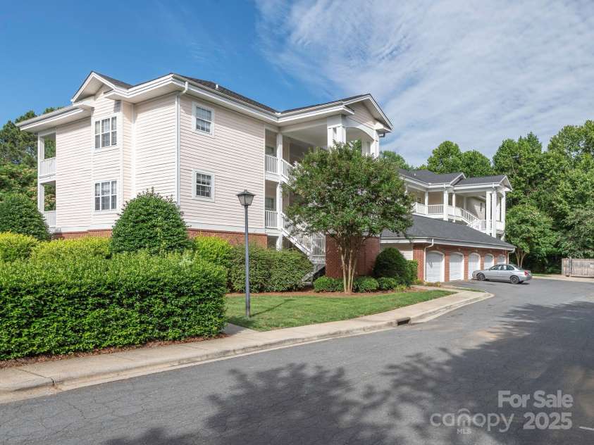 8747 Coralbell Lane, Charlotte, NC 28213.  MLS# CAR4258950, YatesRealty ID 19619. Exterior