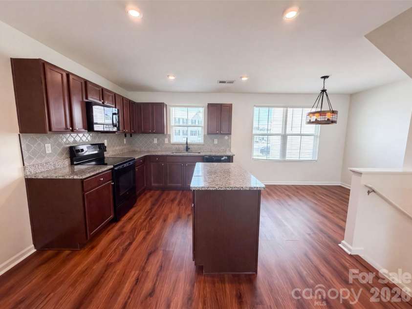 923 Taybyn Road, Fort Mill, SC 29715.  MLS# CAR4401052, YatesRealty ID 19619. 