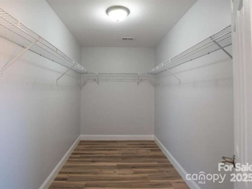 135 Quinn Hill Lane, Mars Hill, NC 28754.  MLS# CAR4214052, YatesRealty ID 1962. 