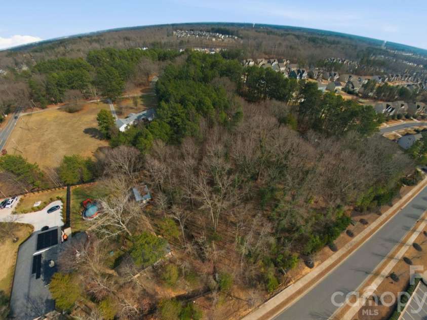 16716 Watermelon Lane, Charlotte, NC 28278.  MLS# CAR4346936, YatesRealty ID 1962. 