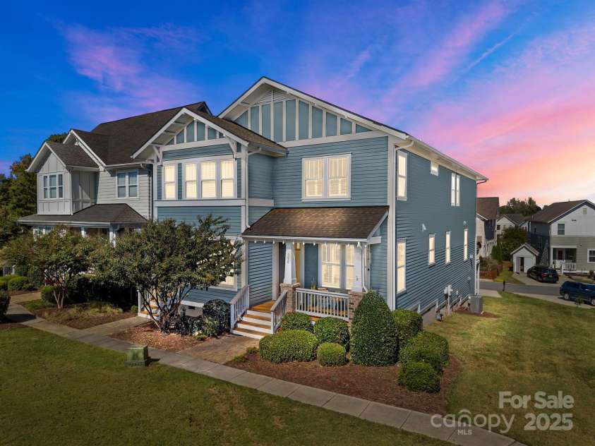 750 Waterscape Court, Rock Hill, SC 29730.  MLS# CAR4307852, YatesRealty ID 19620. 