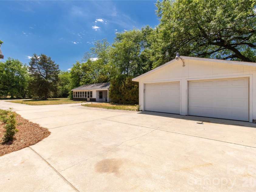 1108 Evans Mill Road, Pageland, SC 29728.  MLS# CAR4369888, YatesRealty ID 19621. 
