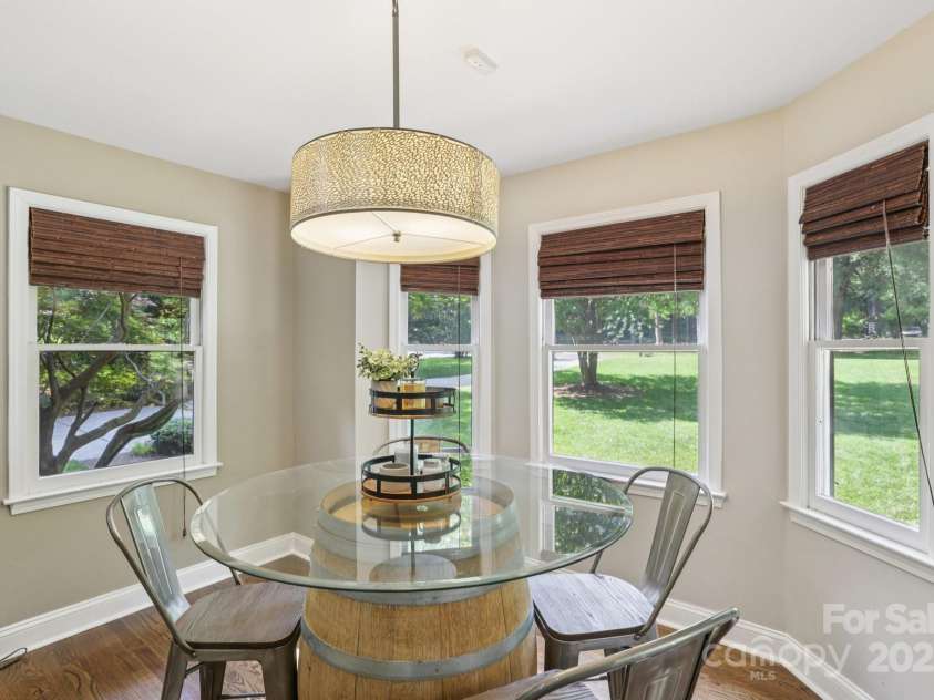 10311 Windtree Lane, Charlotte, NC 28215.  MLS# CAR4267329, YatesRealty ID 19622. 