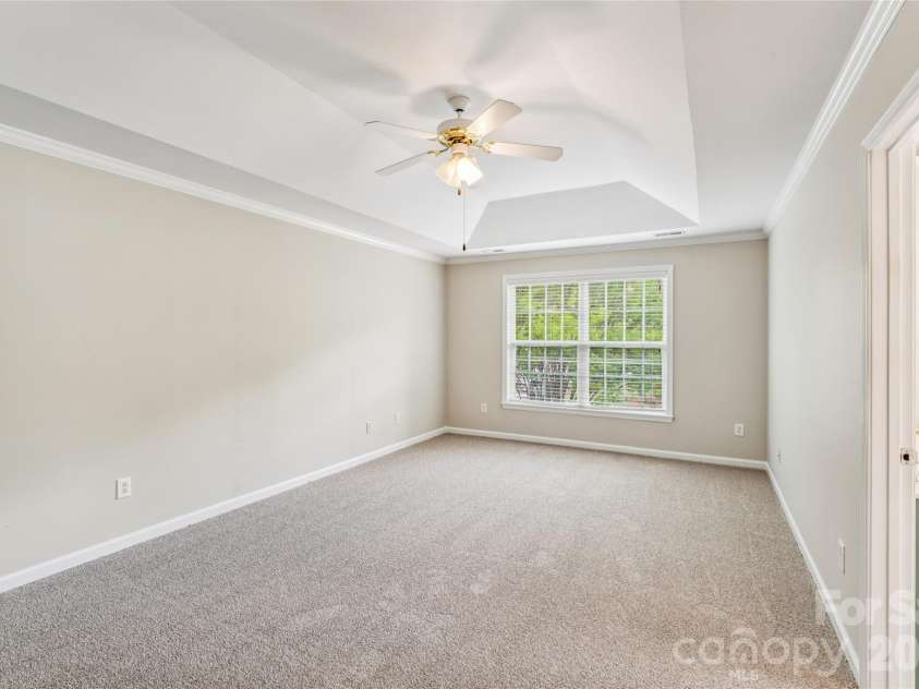 1206 Arrow Lake Court, Fort Mill, SC 29707.  MLS# CAR4371326, YatesRealty ID 19622. Primary Bedroom