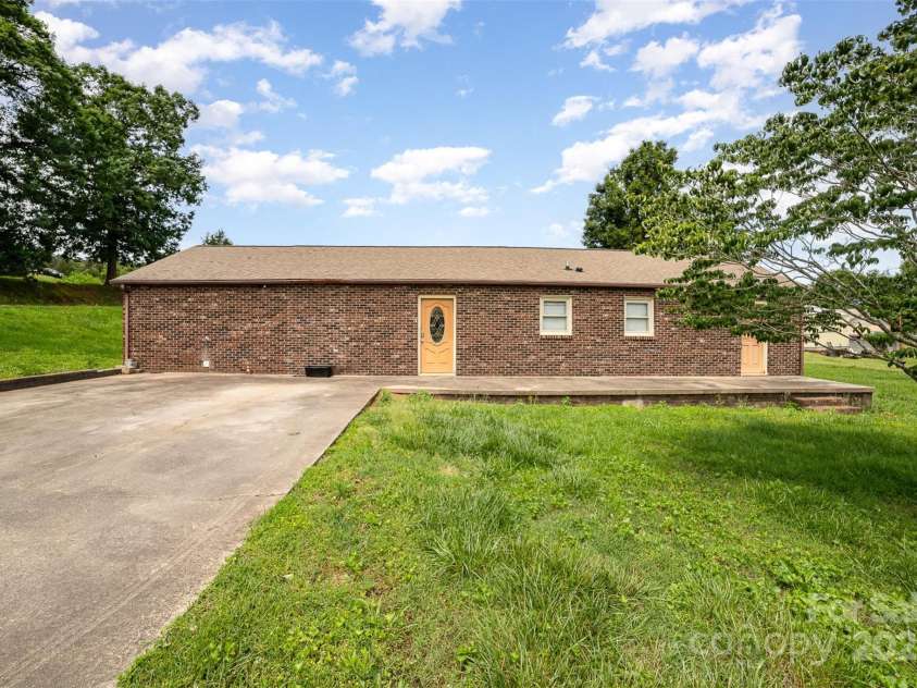 3685 Curleys Fish Camp Road, Connelly Springs, NC 28612.  MLS# CAR4260061, YatesRealty ID 19627. 