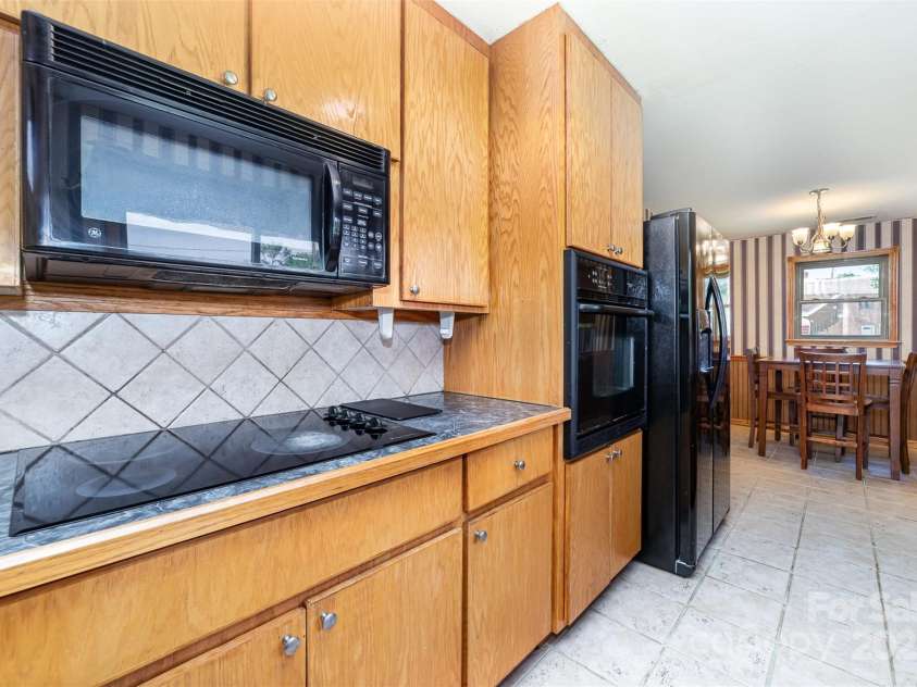 3685 Curleys Fish Camp Road, Connelly Springs, NC 28612.  MLS# CAR4260061, YatesRealty ID 19627. 