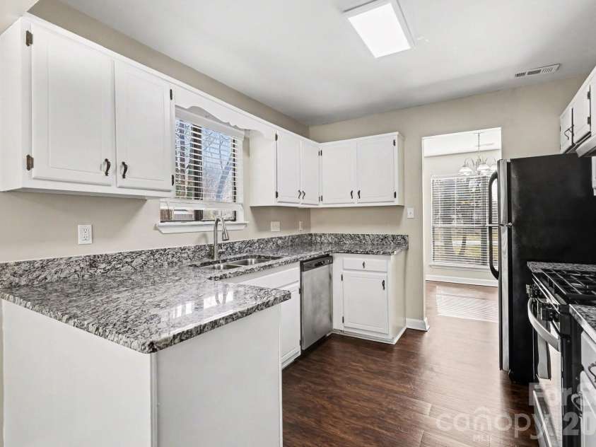 7341 Elwood Drive, Charlotte, NC 28227.  MLS# CAR4344772, YatesRealty ID 19627. 