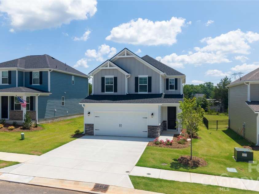4994 Twin River Drive, Denver, NC 28037.  MLS# CAR4362321, YatesRealty ID 19628. 