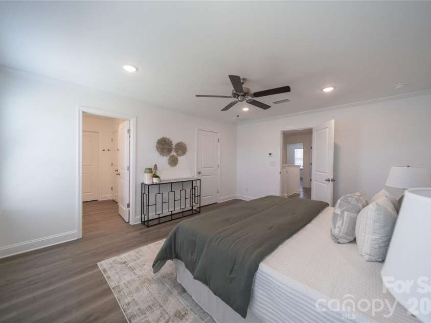4994 Twin River Drive, Denver, NC 28037.  MLS# CAR4362321, YatesRealty ID 19628. 