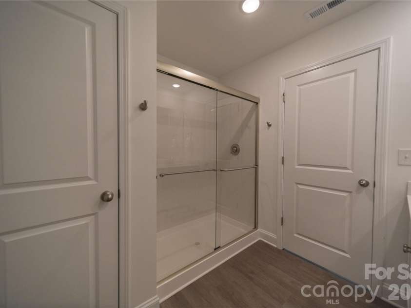 4994 Twin River Drive, Denver, NC 28037.  MLS# CAR4362321, YatesRealty ID 19628. 