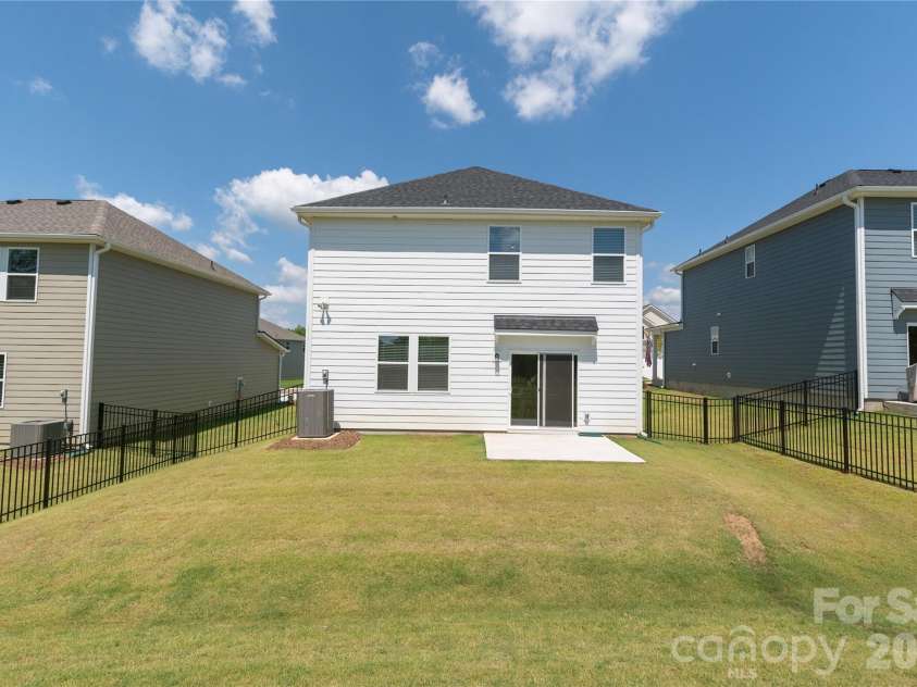4994 Twin River Drive, Denver, NC 28037.  MLS# CAR4362321, YatesRealty ID 19628. 
