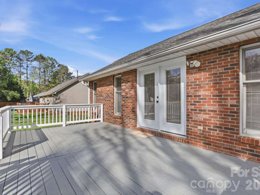 105 Stevens Road, Salisbury, NC 28147.  MLS# CAR4361103, YatesRealty ID 19629. 
