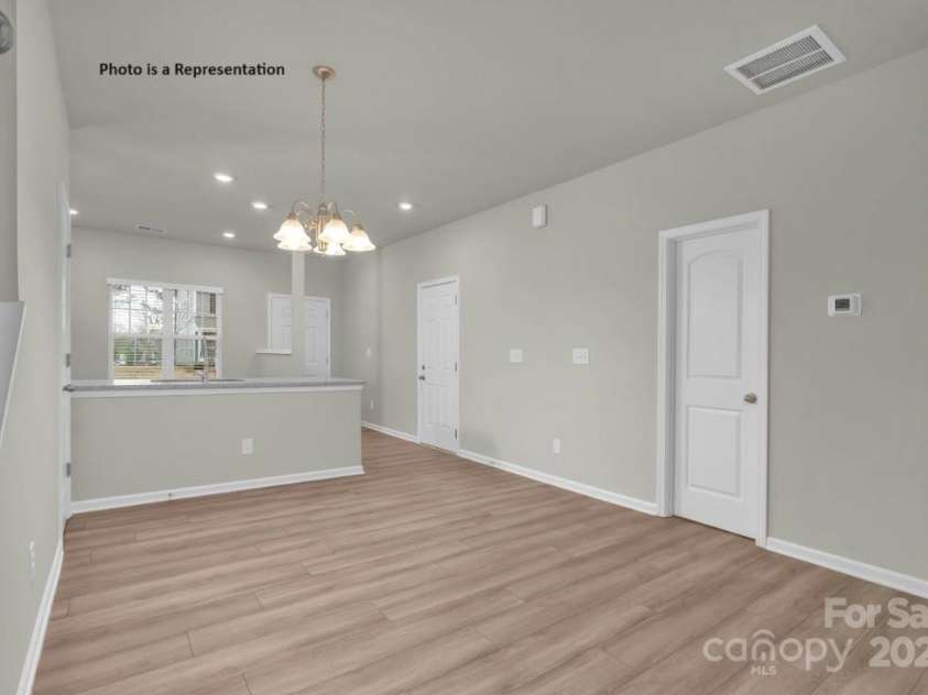 5156 Tommy Lane, Stanley, NC 28164.  MLS# CAR4204437, YatesRealty ID 19629. Riverbirch-Open Concept