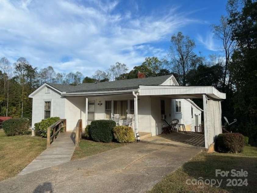 1435 Jacktown Road, Marion, NC 28752.  MLS# CAR4193199, YatesRealty ID 1963. 