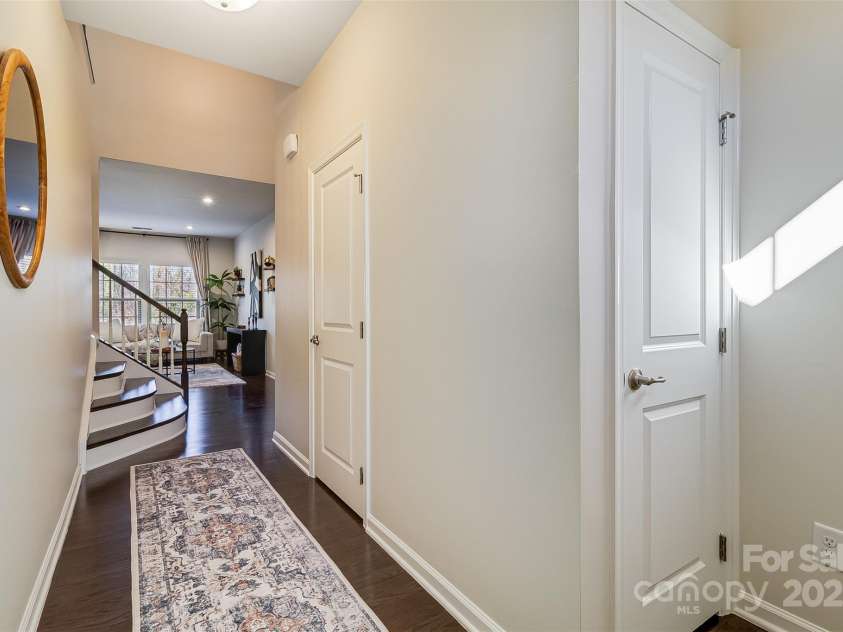 3108 Major Samuals Way, Charlotte, NC 28208.  MLS# CAR4334043, YatesRealty ID 1963. Fresh paint & updated light fixtures.