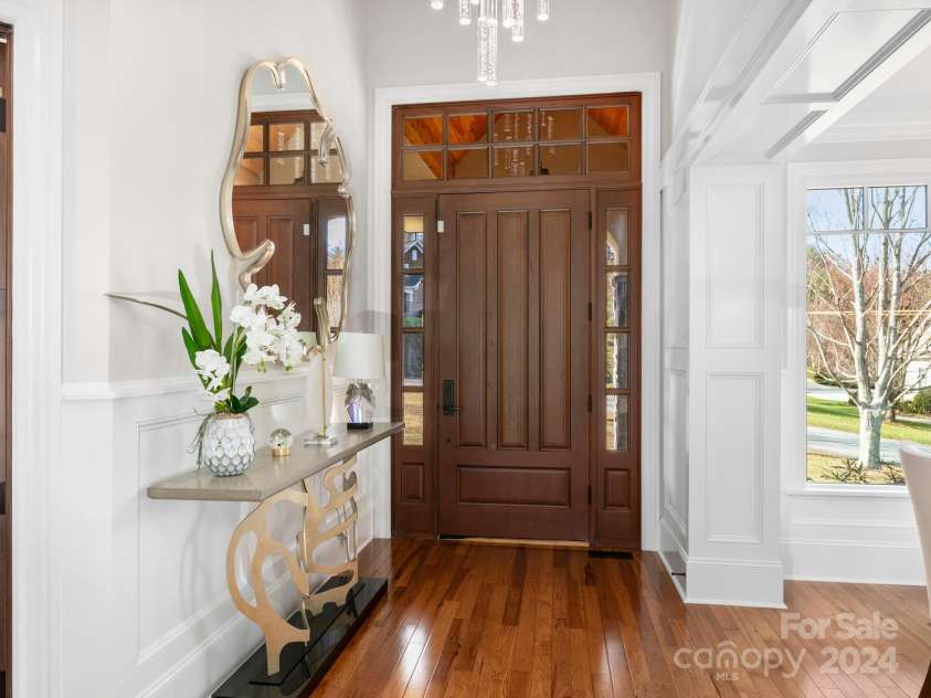 345 Scarlet Tanager Court, Arden, NC 28704.  MLS# CAR4202032, YatesRealty ID 1963. Entryway