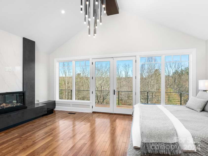 345 Scarlet Tanager Court, Arden, NC 28704.  MLS# CAR4202032, YatesRealty ID 1963. Primary Bedroom