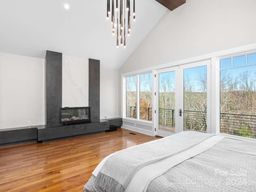 345 Scarlet Tanager Court, Arden, NC 28704.  MLS# CAR4202032, YatesRealty ID 1963. Primary Bedroom