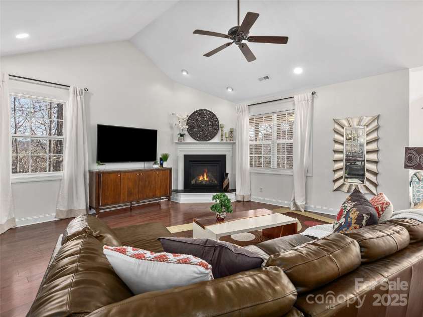 115 Springhead Court, Arden, NC 28704.  MLS# CAR4228492, YatesRealty ID 19631. 