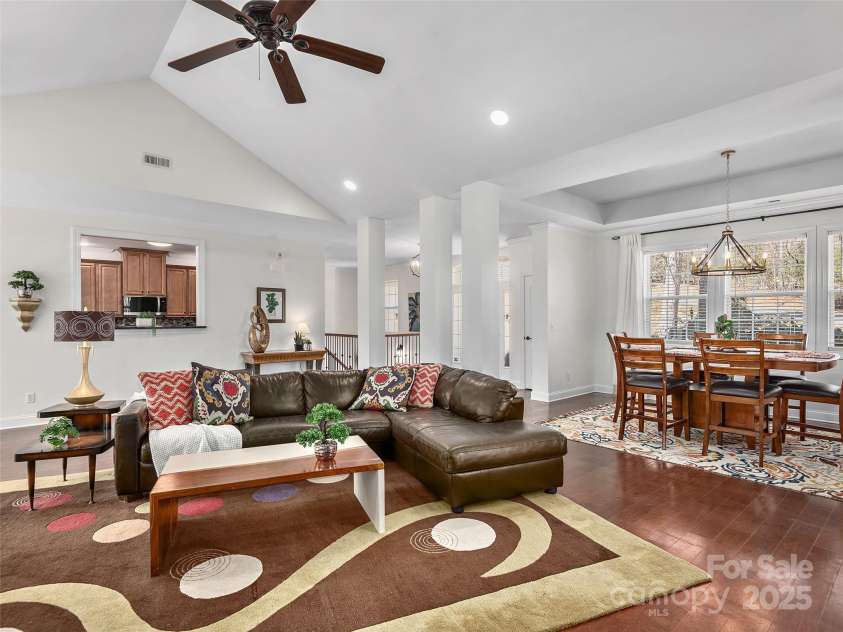115 Springhead Court, Arden, NC 28704.  MLS# CAR4228492, YatesRealty ID 19631. 