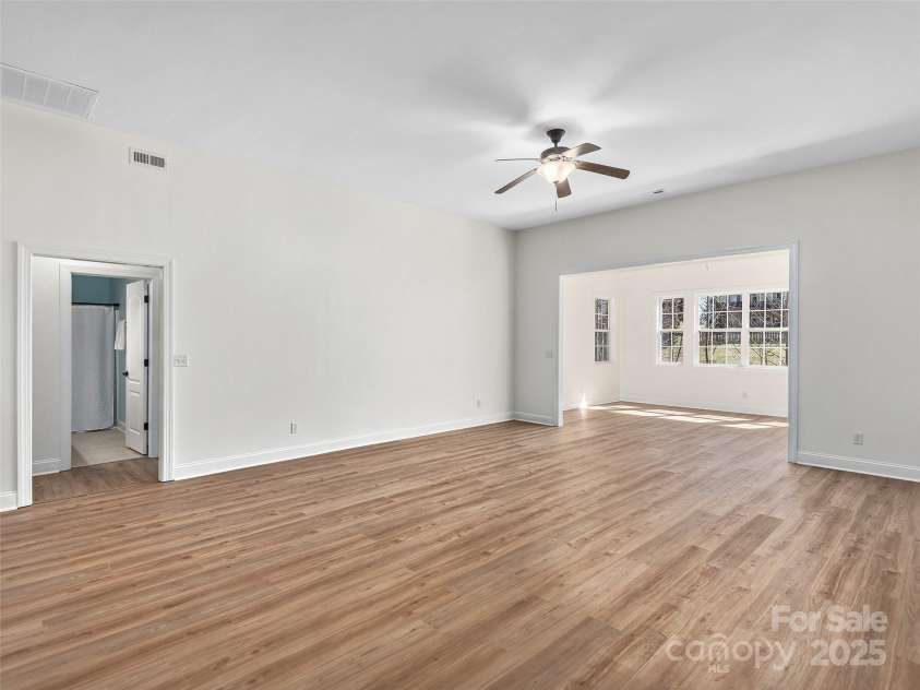 115 Springhead Court, Arden, NC 28704.  MLS# CAR4228492, YatesRealty ID 19631. 