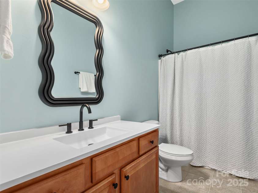 115 Springhead Court, Arden, NC 28704.  MLS# CAR4228492, YatesRealty ID 19631. 