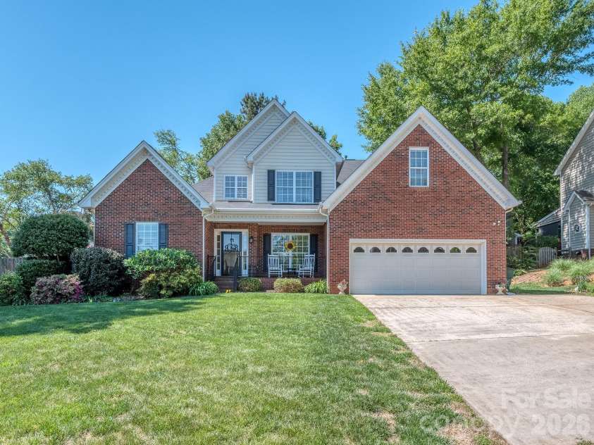 4651 Glasgow Court, Gastonia, NC 28056.  MLS# CAR4372254, YatesRealty ID 19632. 