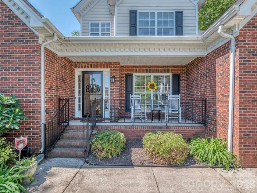 4651 Glasgow Court, Gastonia, NC 28056.  MLS# CAR4372254, YatesRealty ID 19632. 