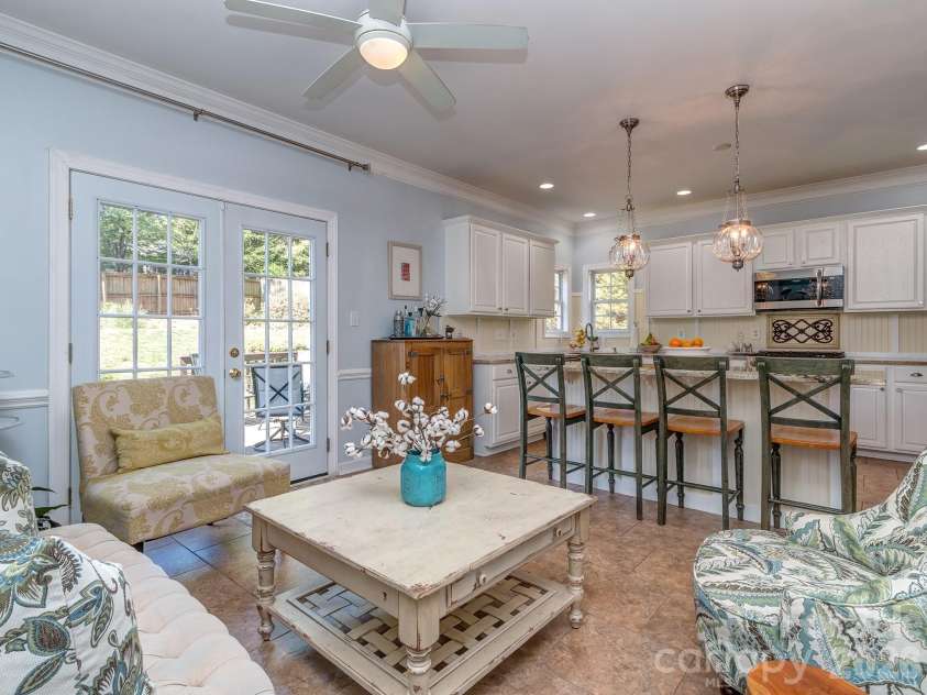 4651 Glasgow Court, Gastonia, NC 28056.  MLS# CAR4372254, YatesRealty ID 19632. 